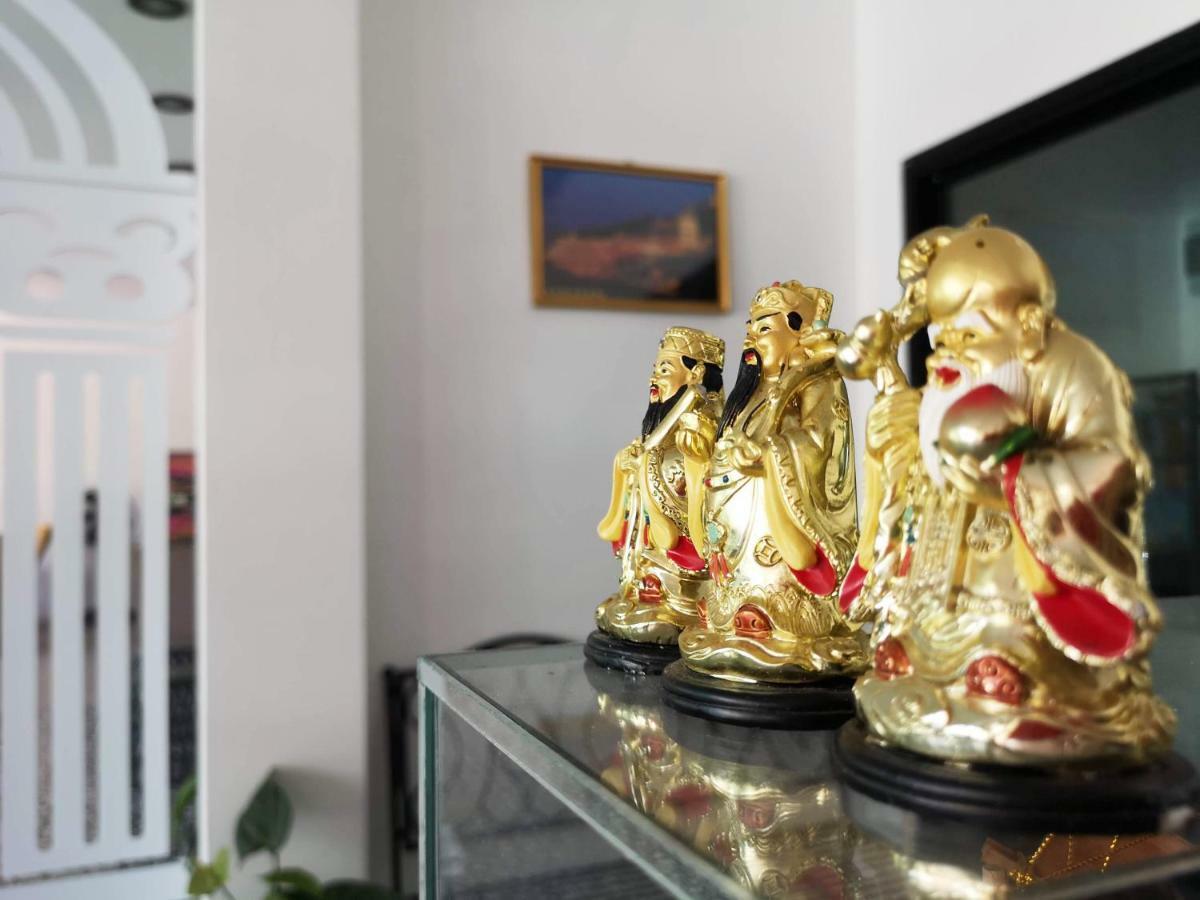 In Phuket House Hotel Ngoại thất bức ảnh