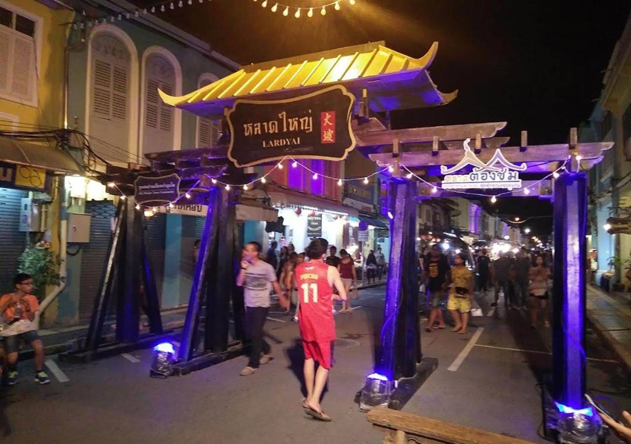 In Phuket House Hotel Ngoại thất bức ảnh