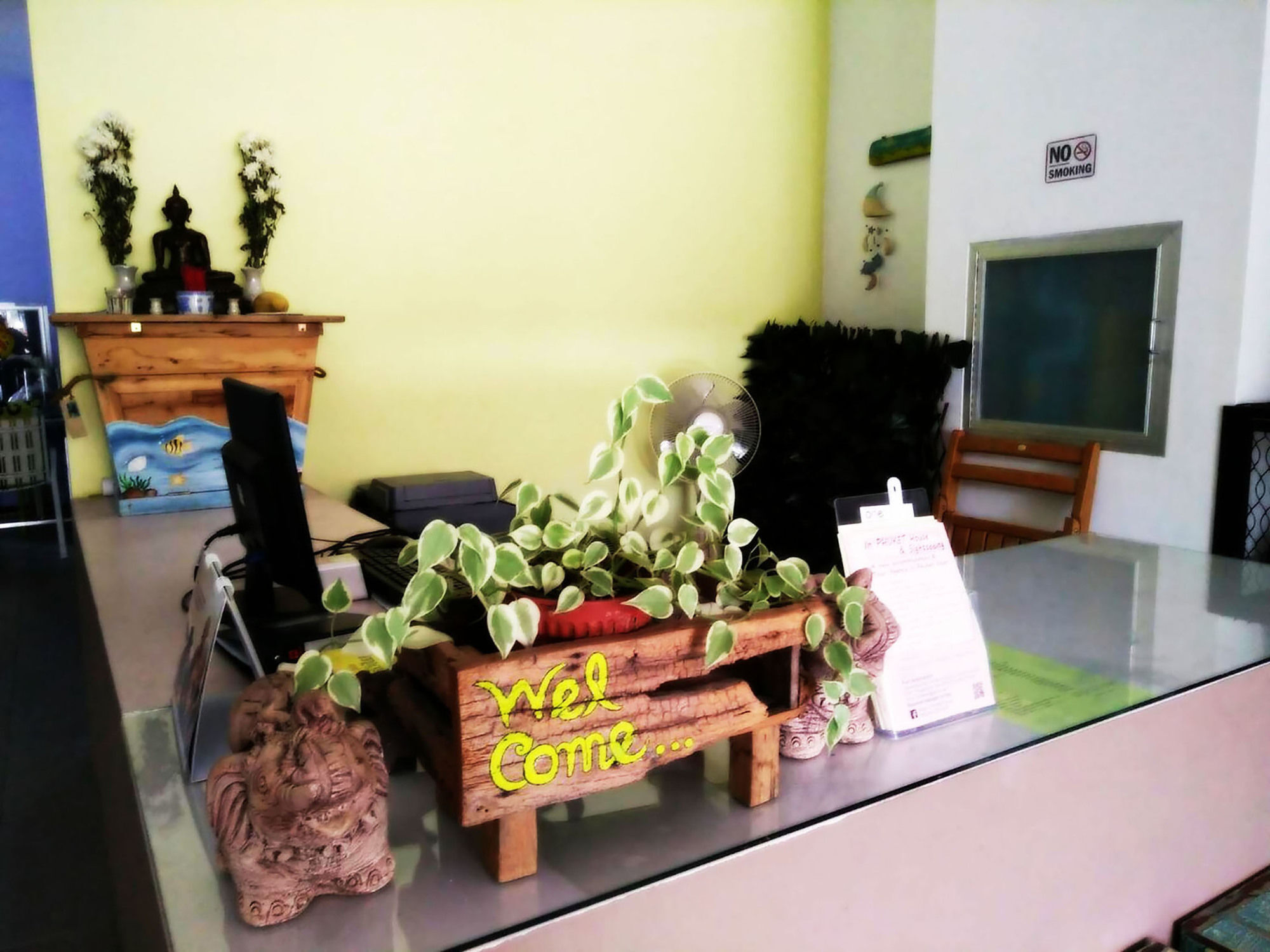 In Phuket House Hotel Ngoại thất bức ảnh
